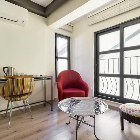 Delightful Flat Near Hadrians Gate Apartment Antalya